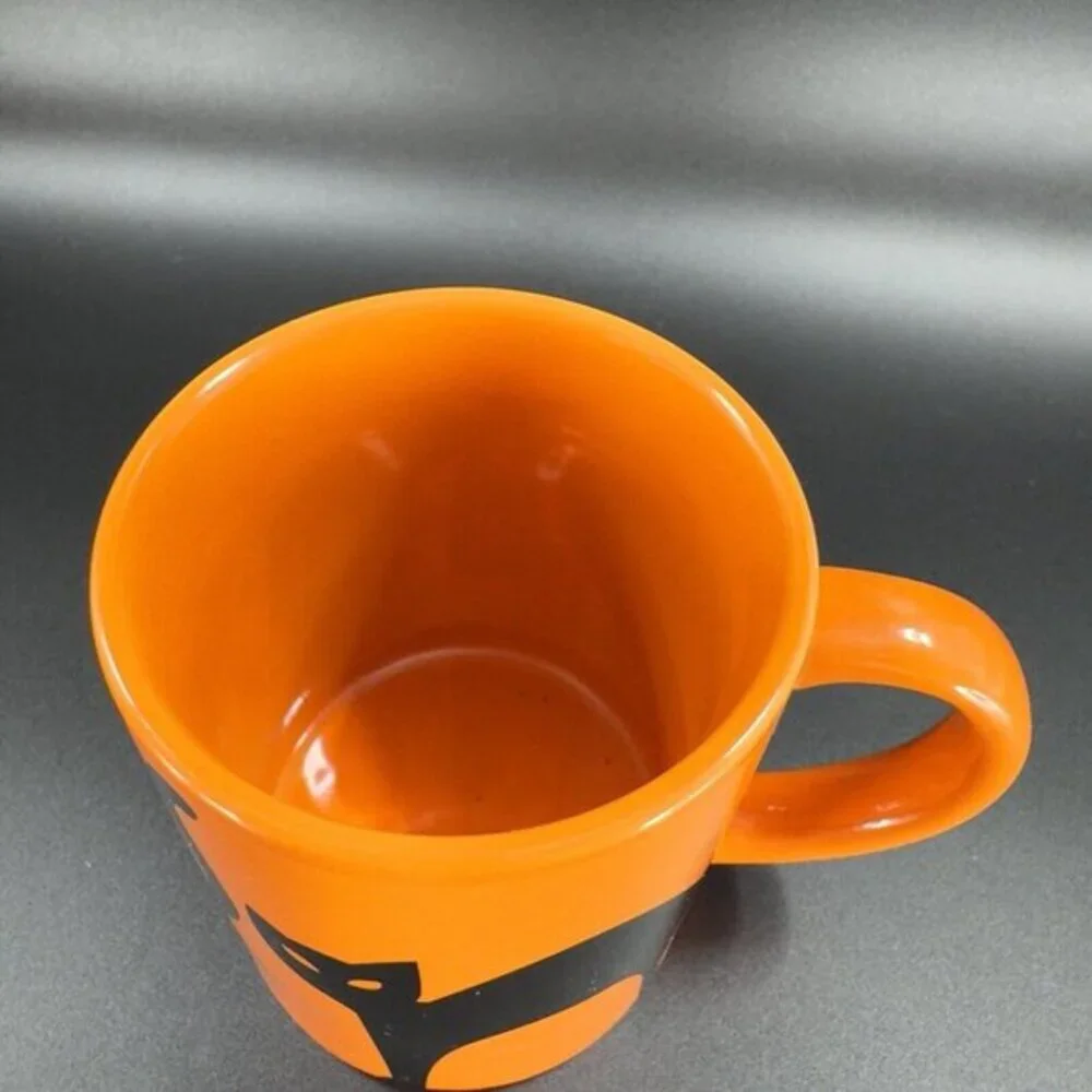Crate & Barrel Orange Coffee Mug Cup Purple Black Halloween Cats Ceramic Set‎ 2